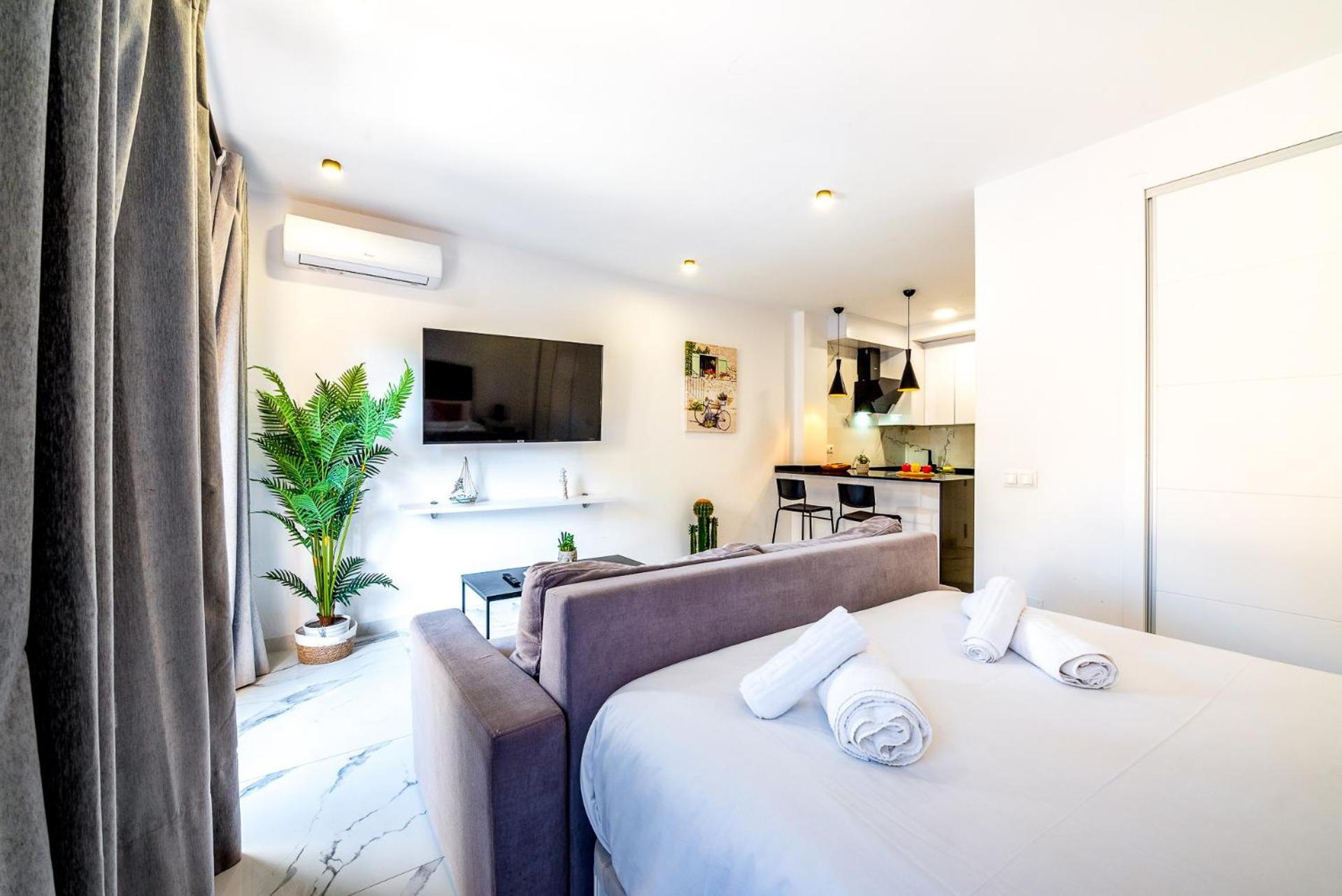Oleholidays 601 Romana Playa Junto Al Mar Apartment *